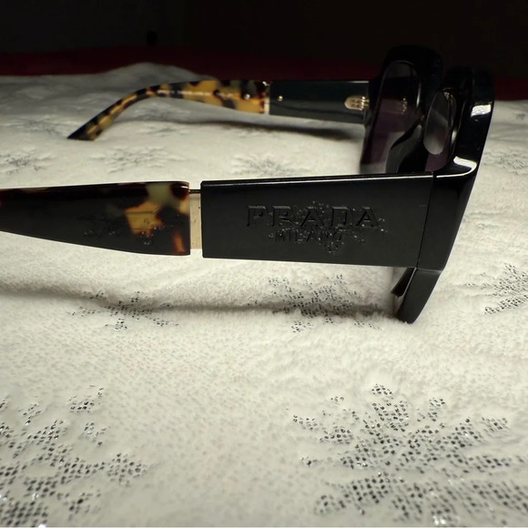 PRADA PR 21XS Leopard Print Black/Grey Polarized Sunglasses - Picture 9 of 9